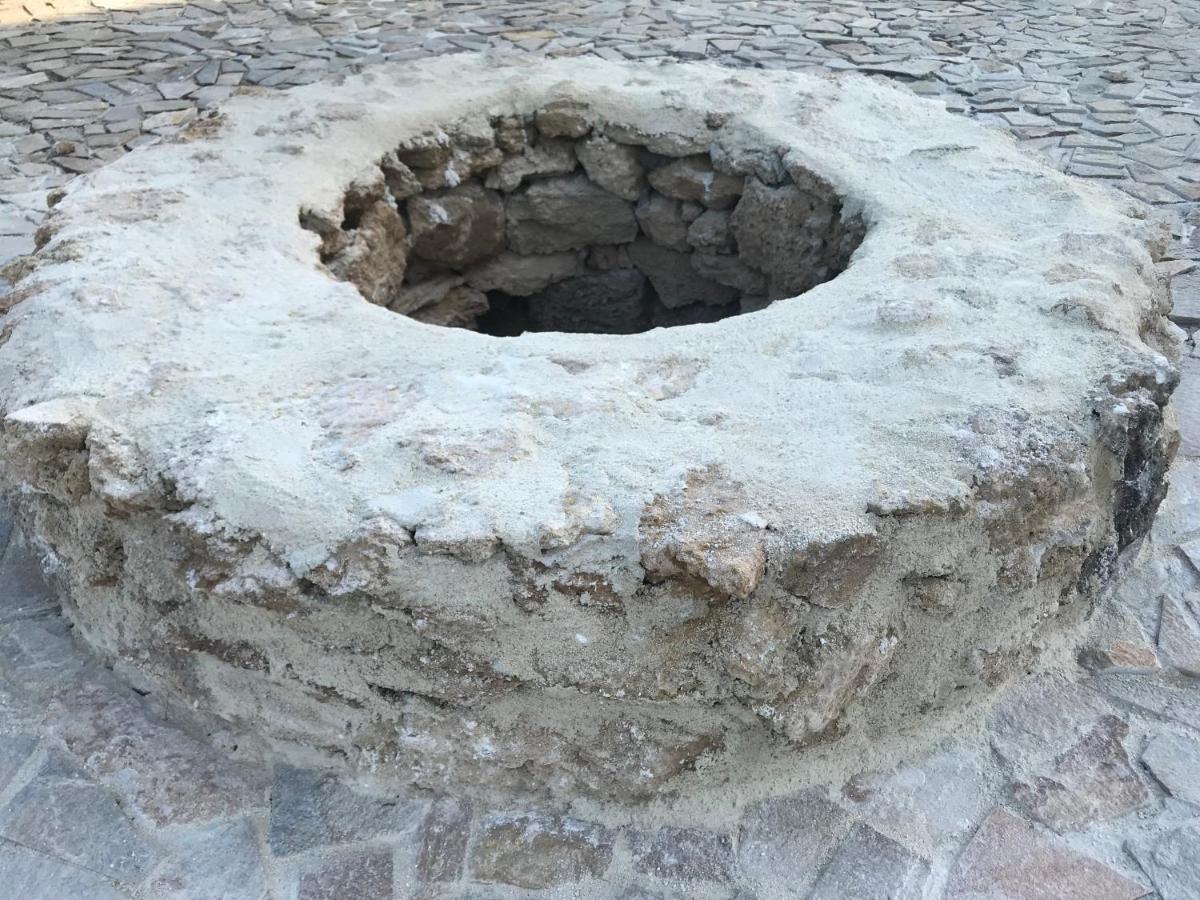 Ancient Well Hotel Sozopol Exterior photo